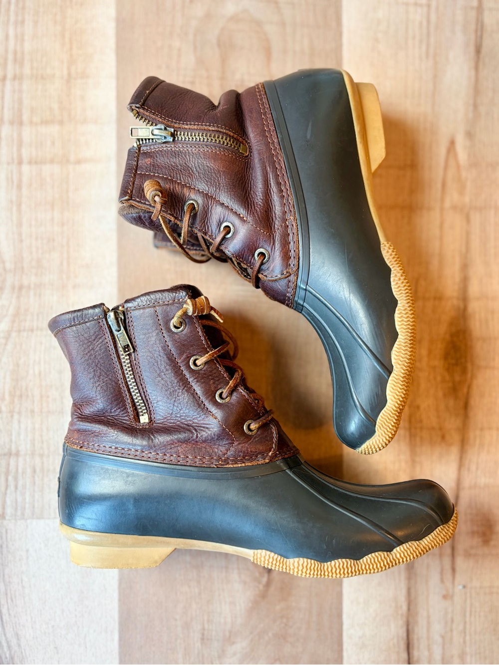 Sperry Women’s Brown Leather & Black Saltwater Duck Boots - Waterproof - Size 9 - Picture 7 of 11
